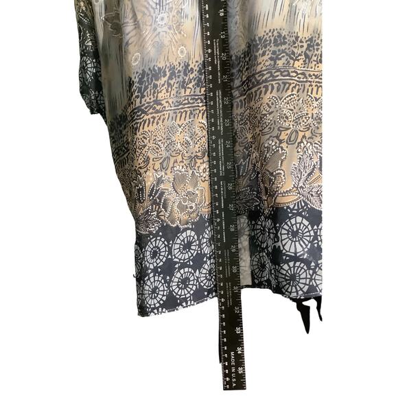 Maggie Barnes Blouse Women’s Size 2X – Boho, Flowy, Mixed Print - Picture 5 of 5
